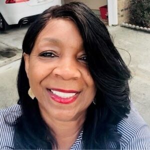 Meet your Posher, Sheila
